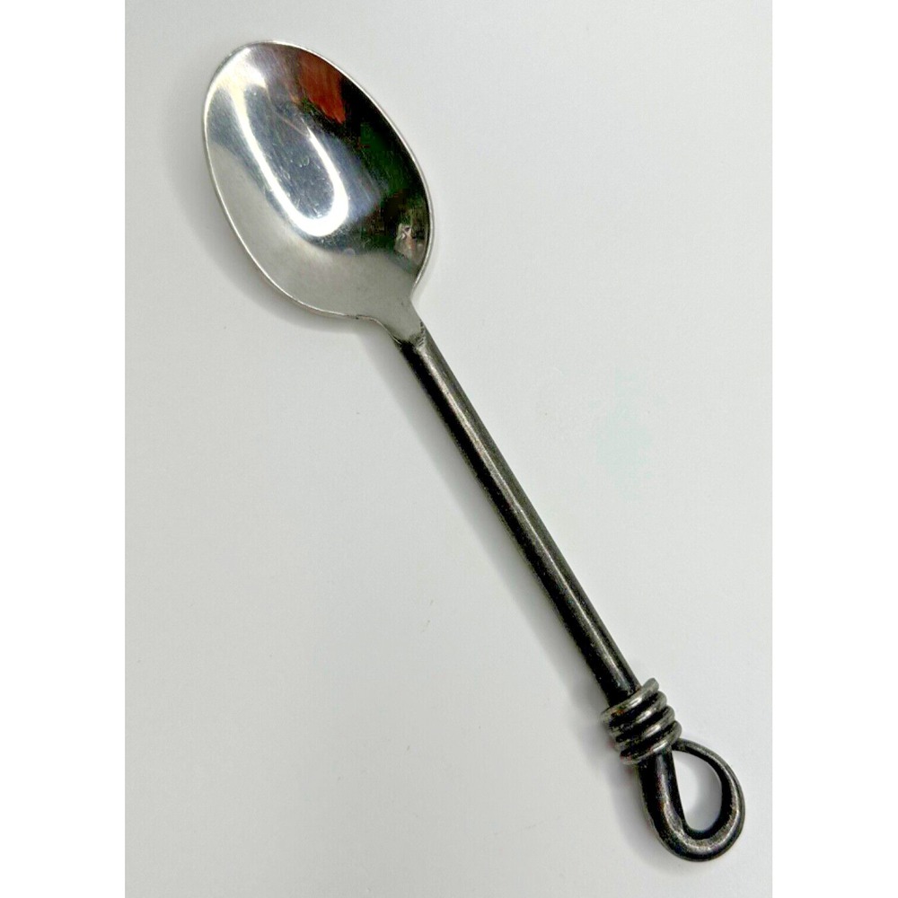 GOURMET SETTINGS GS TWIST GLOSSY STAINLESS FLATWARE WOUND LOOP END SPOON